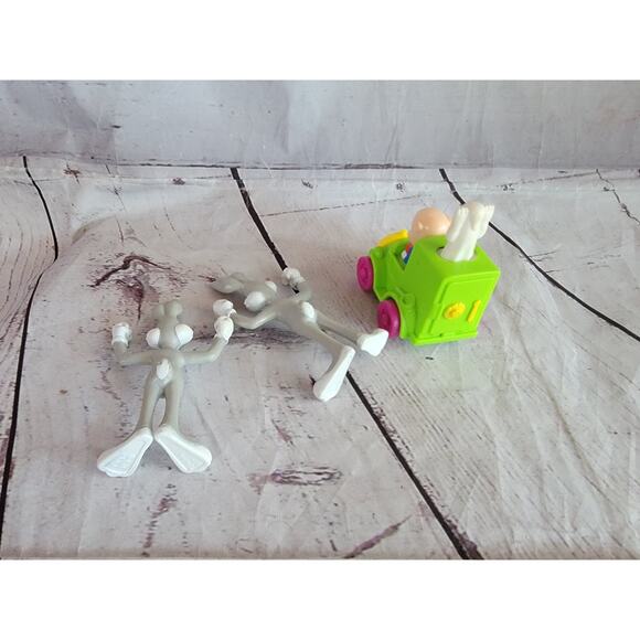 Porky Pig Warner Bros 1992 Haunted Ghost vehicle car toy 2 Bugs Bunny Figure - Picture 7 of 8